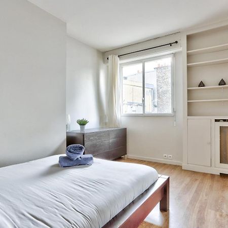 Appartement Quartier Tour Eiffel Parc Du Champ-De-Mars パリ エクステリア 写真