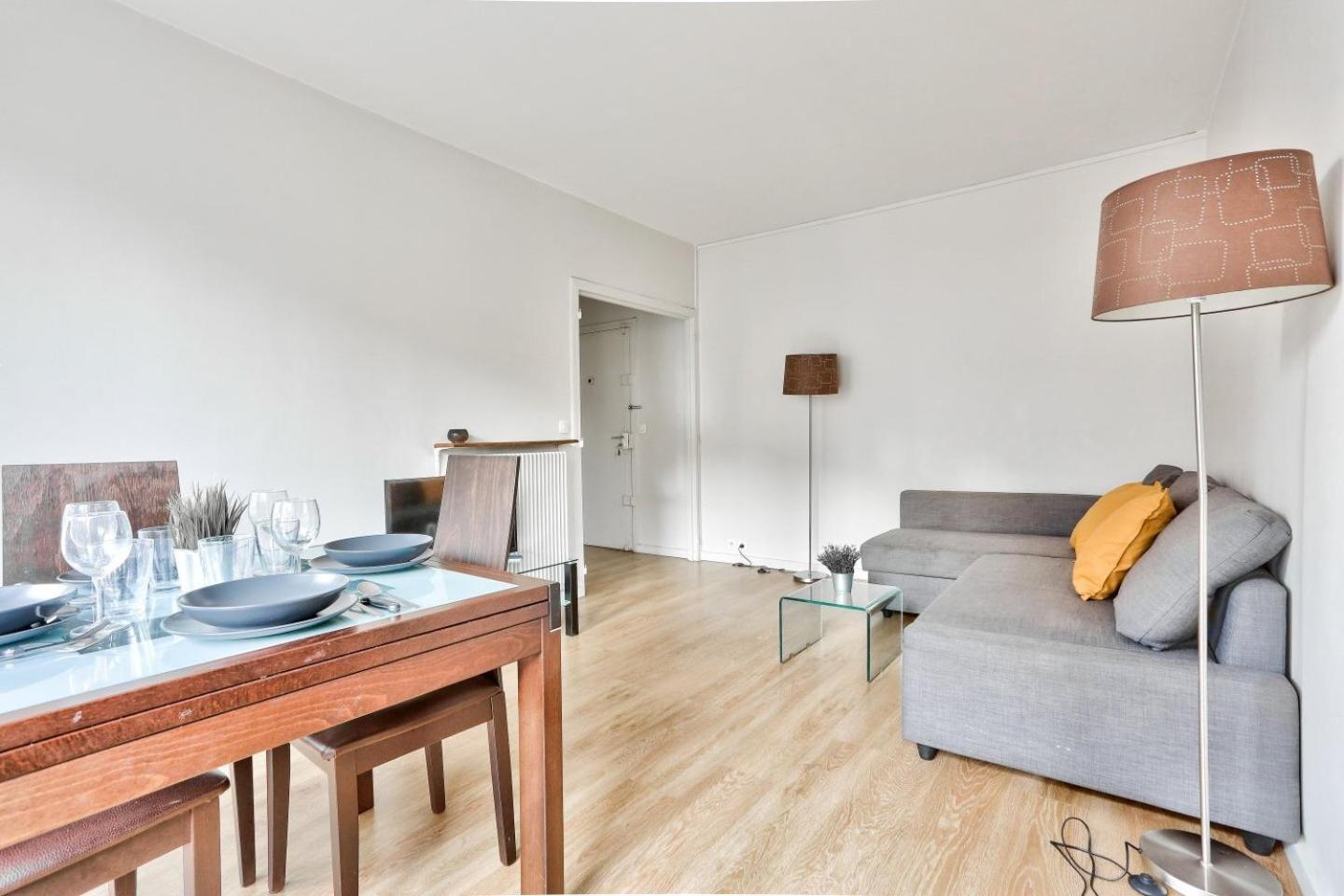 Appartement Quartier Tour Eiffel Parc Du Champ-De-Mars パリ エクステリア 写真