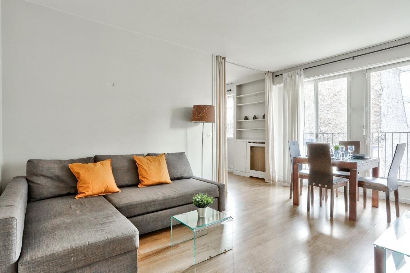 Appartement Quartier Tour Eiffel Parc Du Champ-De-Mars パリ エクステリア 写真